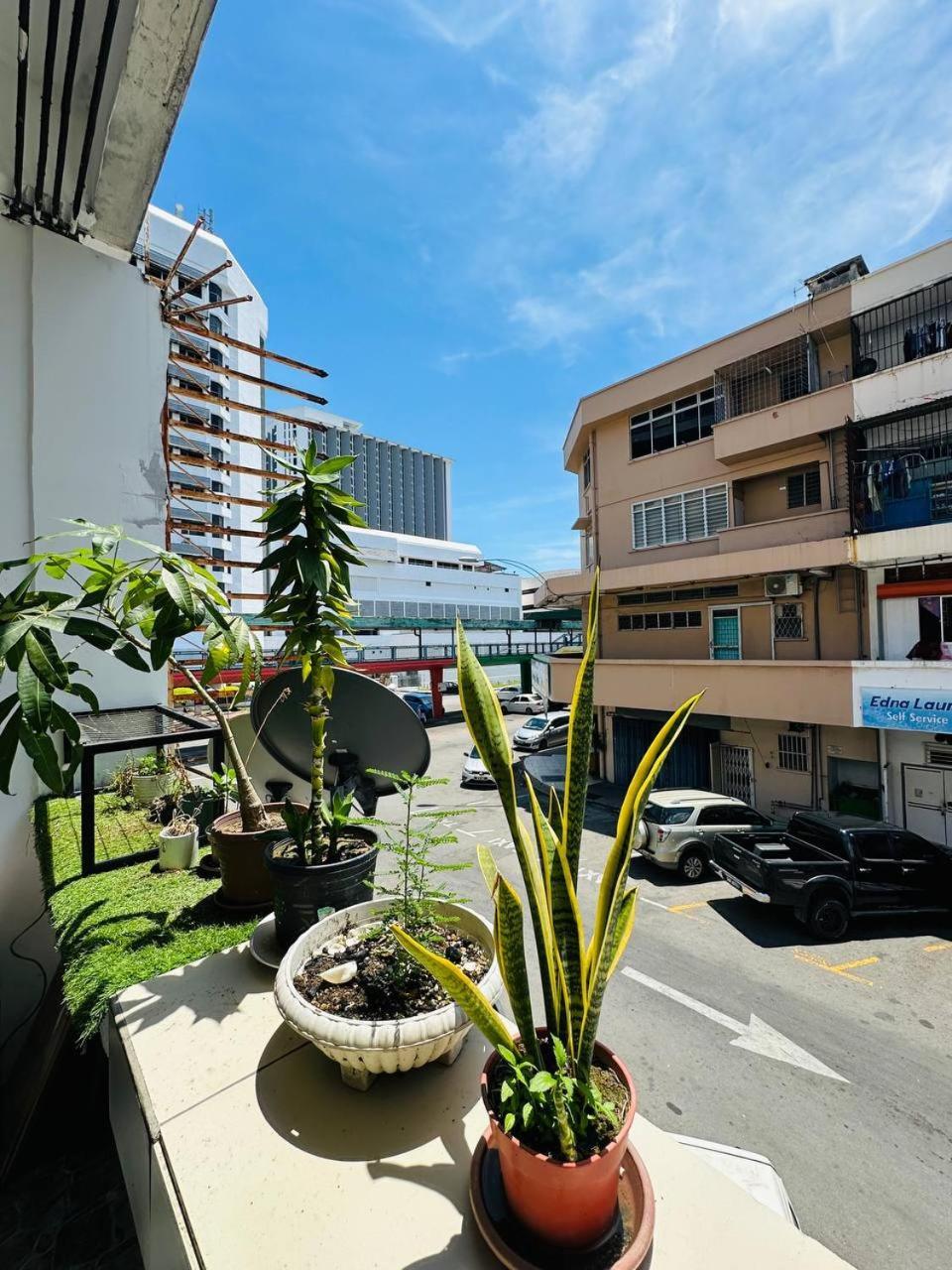 H2 Segama Backpacker Hostel Kota Kinabalu Ngoại thất bức ảnh